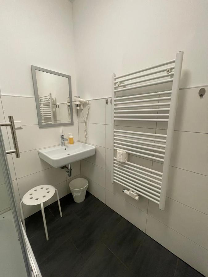 Apartment Dusseldorf-City ภายนอก รูปภาพ