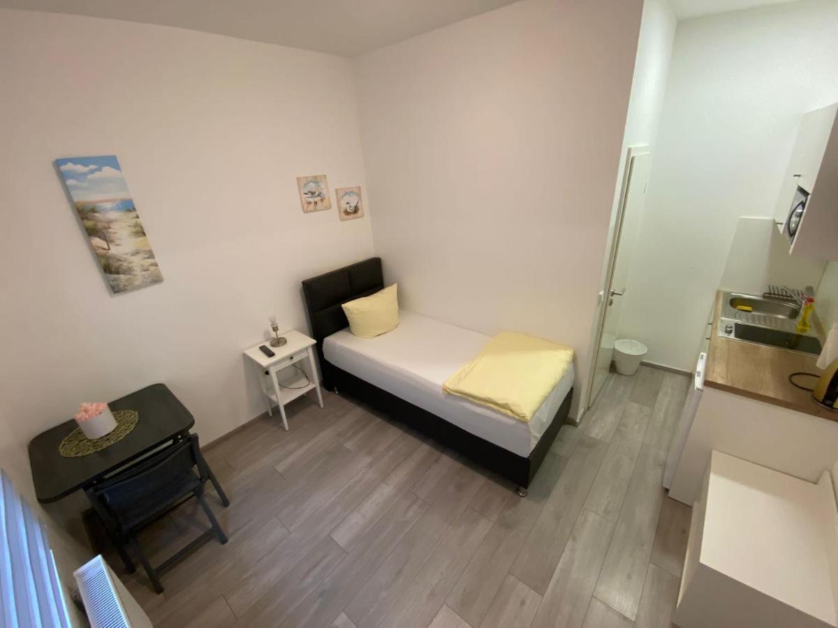 Apartment Dusseldorf-City ภายนอก รูปภาพ