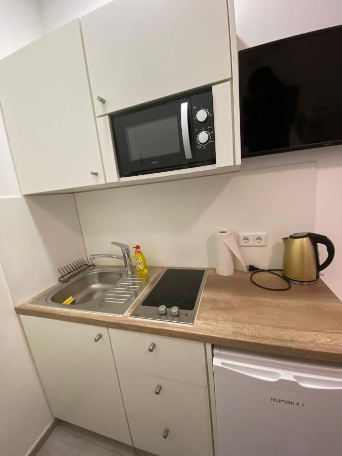 Apartment Dusseldorf-City ภายนอก รูปภาพ