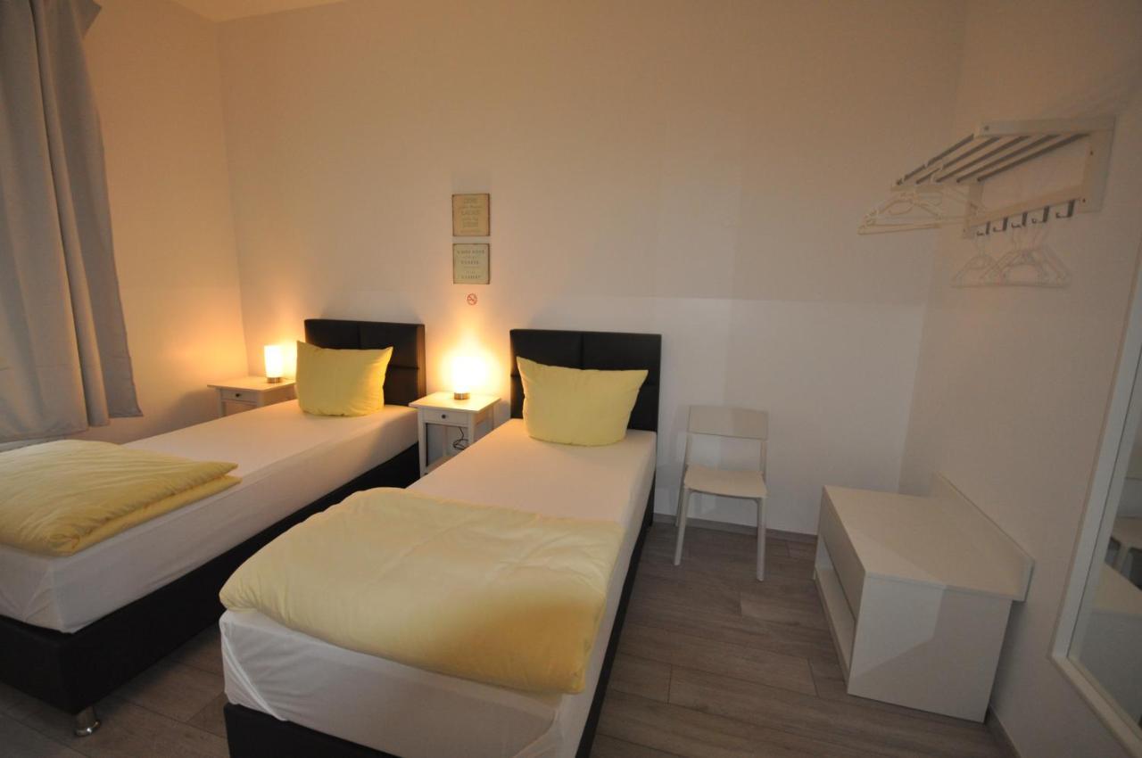 Apartment Dusseldorf-City ภายนอก รูปภาพ